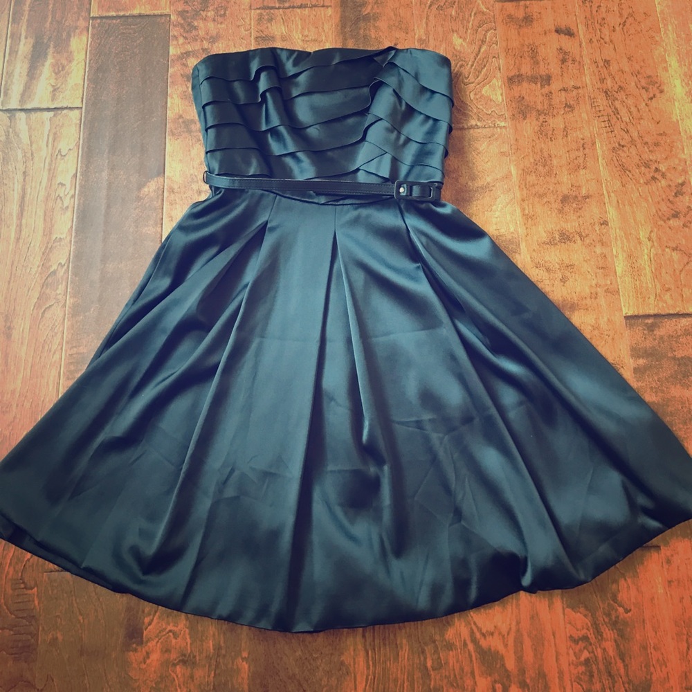 White House Black Market cocktail dress