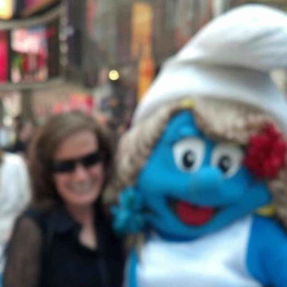 Meet your Posher, Angela