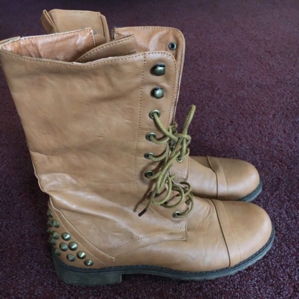 Tan boots