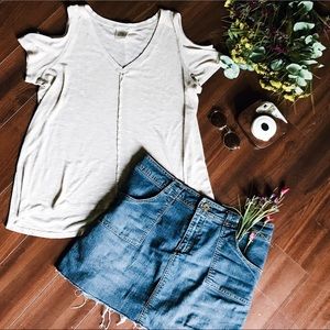 Cold Shoulder Tee