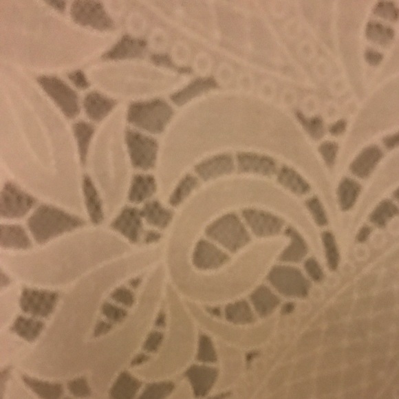 Tahari Lace Dress Size 8 - Picture 2 of 4