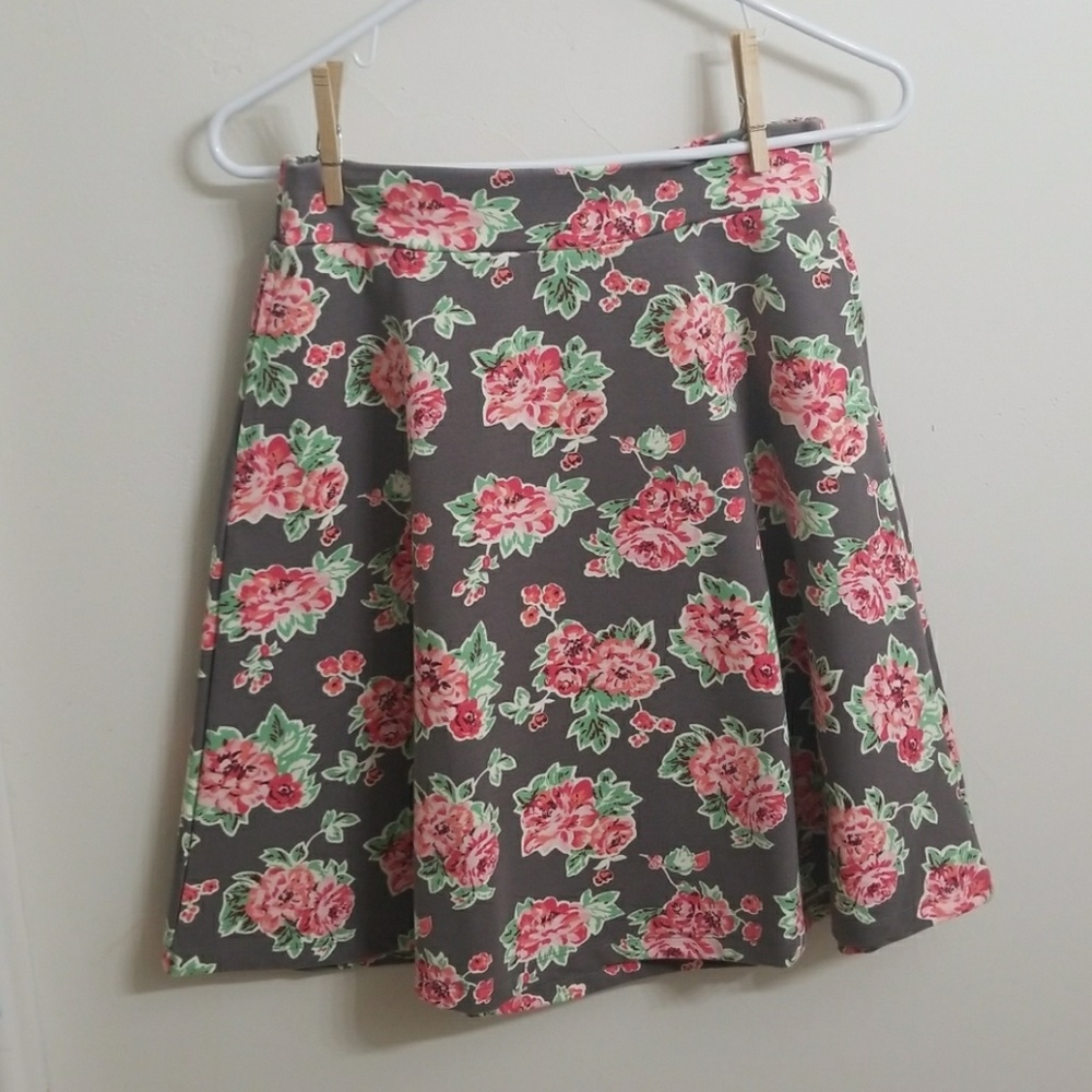 MJ Cheryl Skater Skirt