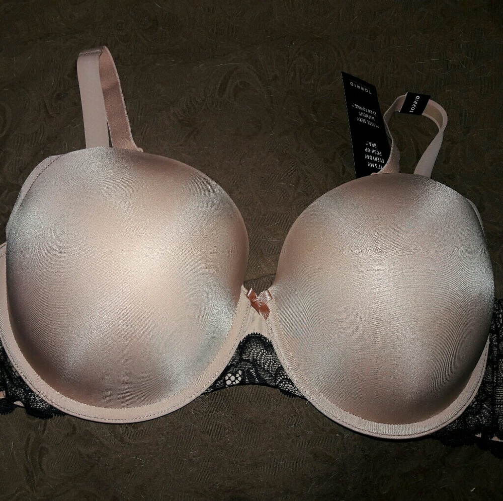 Torrid Plus Size Bra-44B