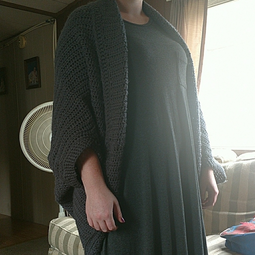 Crocheted shrug/shawl