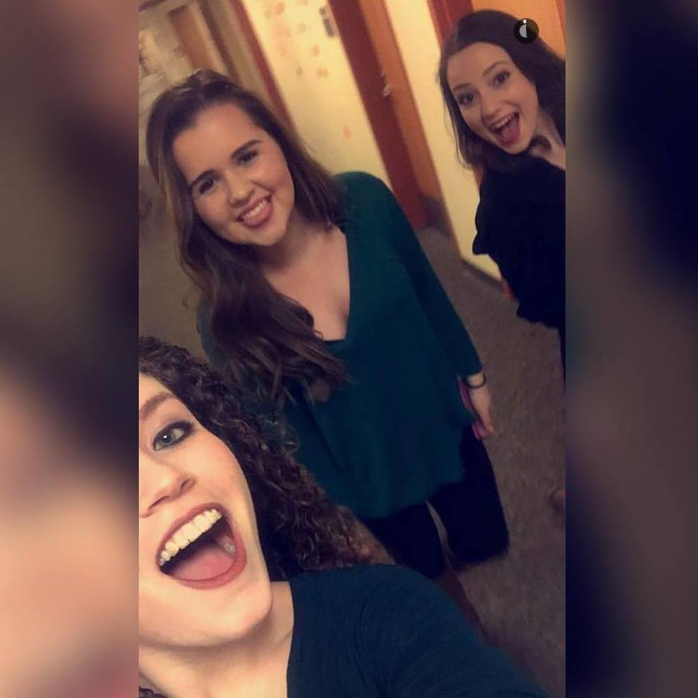 Meet your Posher, Caitlyn