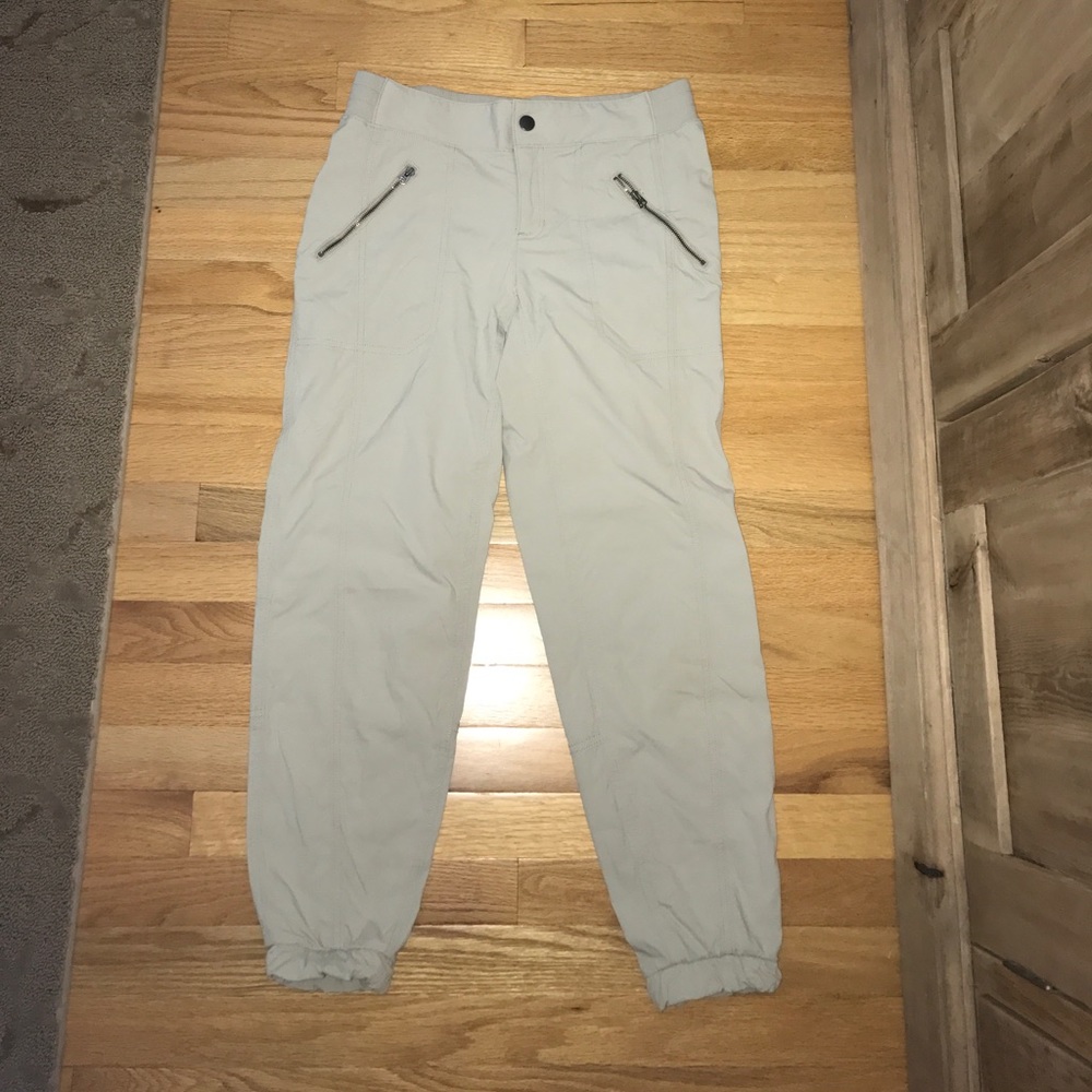 Athleta Cropped Pants