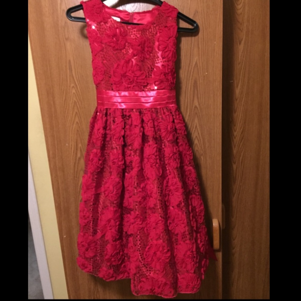 Dress - Picture 2 of 2