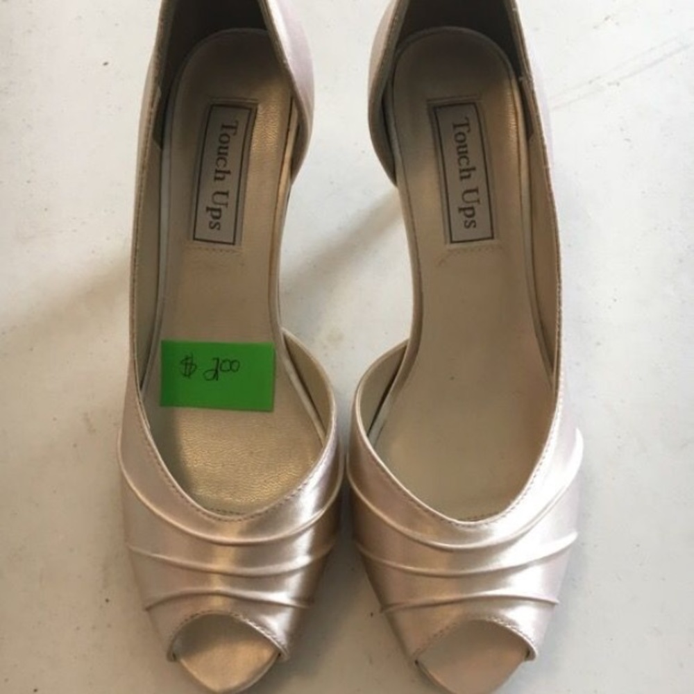 Touch ups heels