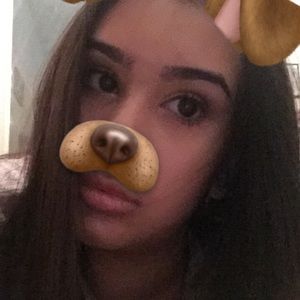 Meet your Posher, Leila