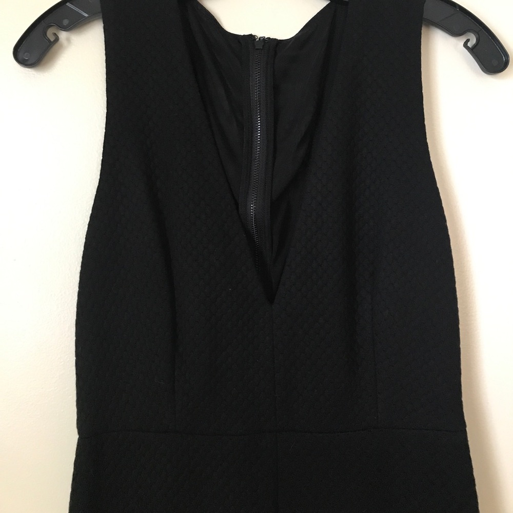 Alice & Olivia Black Kahlo V Neck Dress - Picture 4 of 7