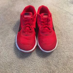 Red Nike's size 8 in Men's