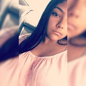 Meet your Posher, Isabel