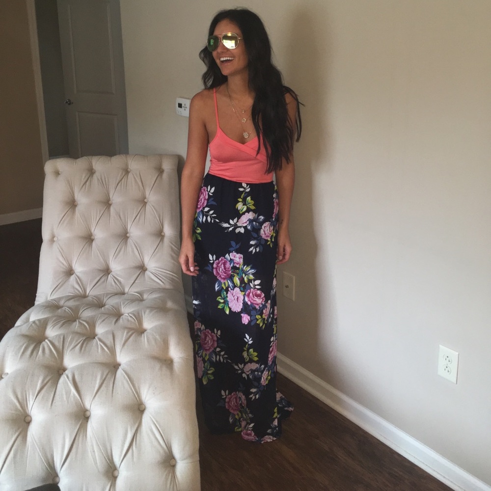 Floral Maxi Dress🌸💙