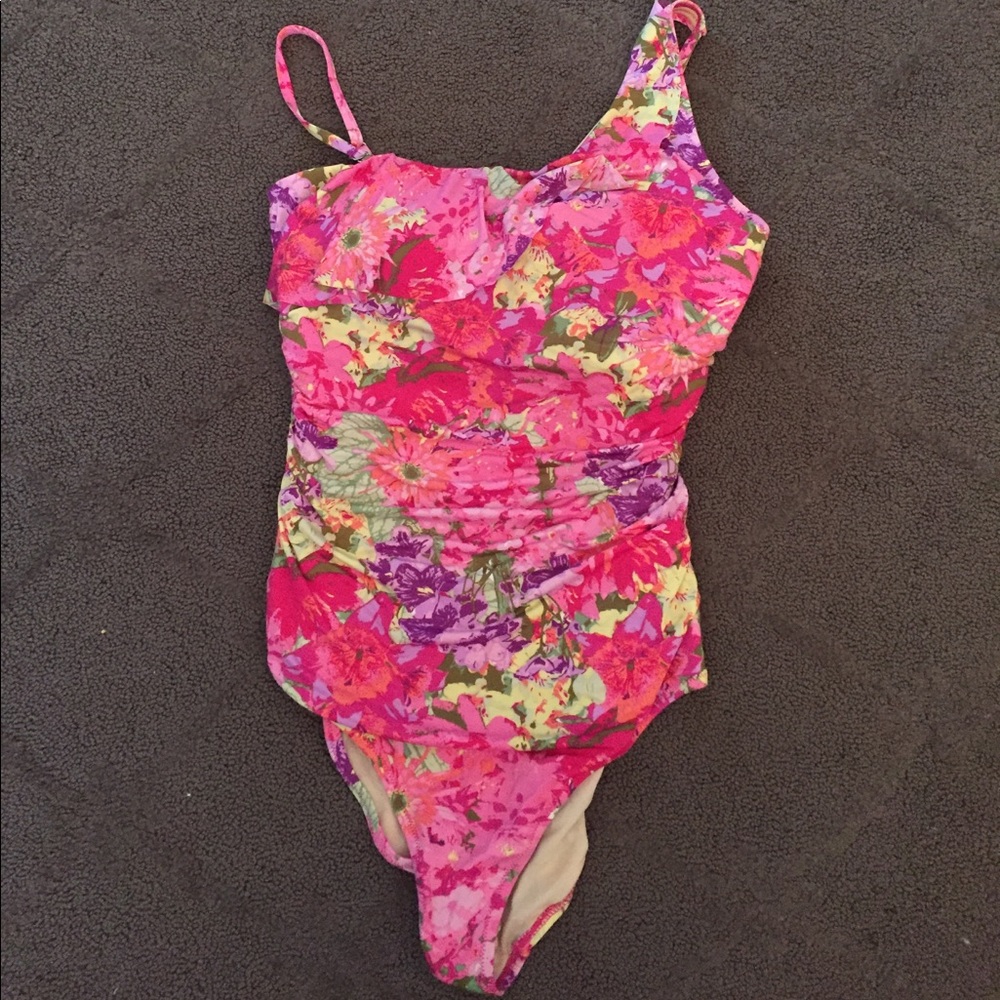 Garnet Hill Women's Swimsuit.