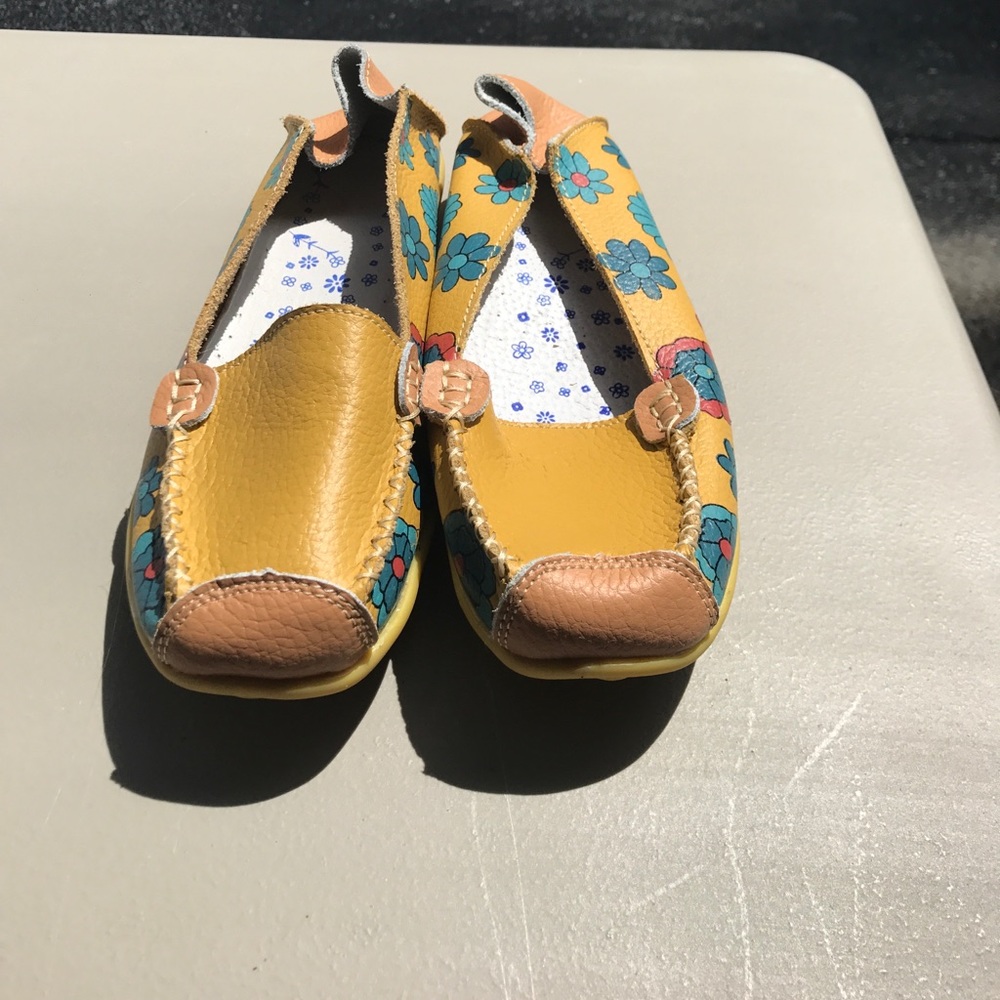 Yellow shoes