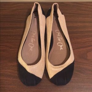 TOMS Ballet Flatss