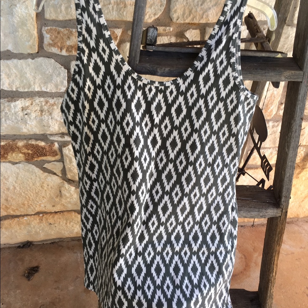 Tank Top - Picture 3 of 3