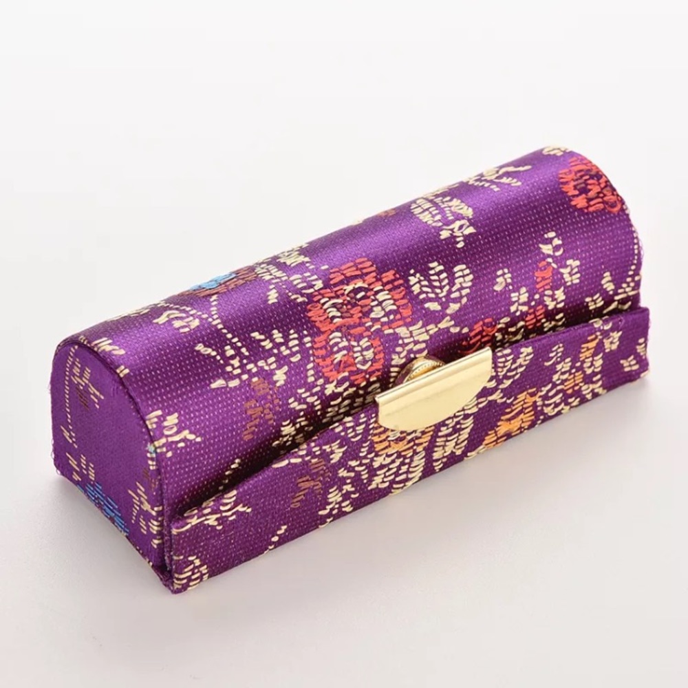 💋Lipstick Case💋 - Picture 4 of 4