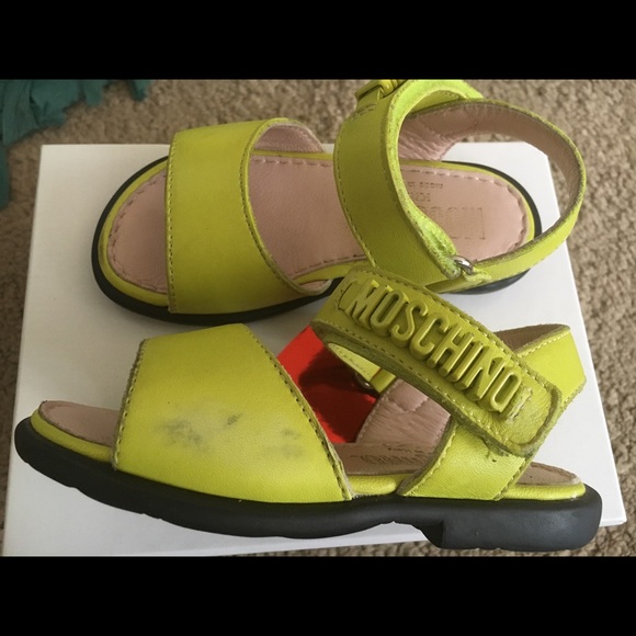 Sandals - Picture 2 of 3