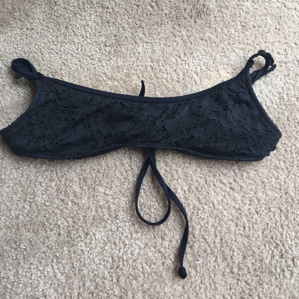 Billabong black bikini top