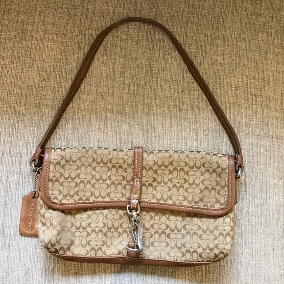 Coach VINTAGE Envelope Small Handbag - Picture 1 of 6