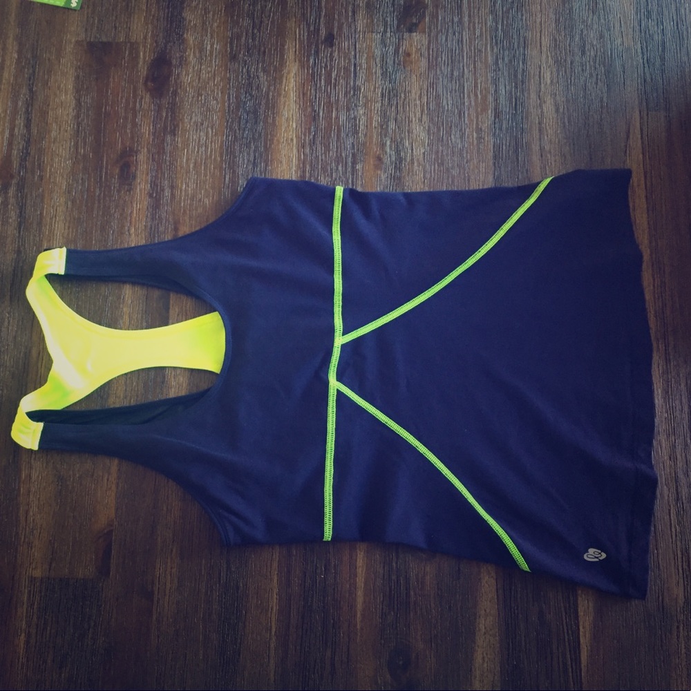 Neon yellow accent navy workout top & built-in bra