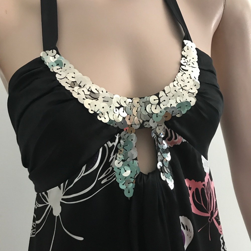 2Be Bebe Keyhole Dress - Picture 3 of 8