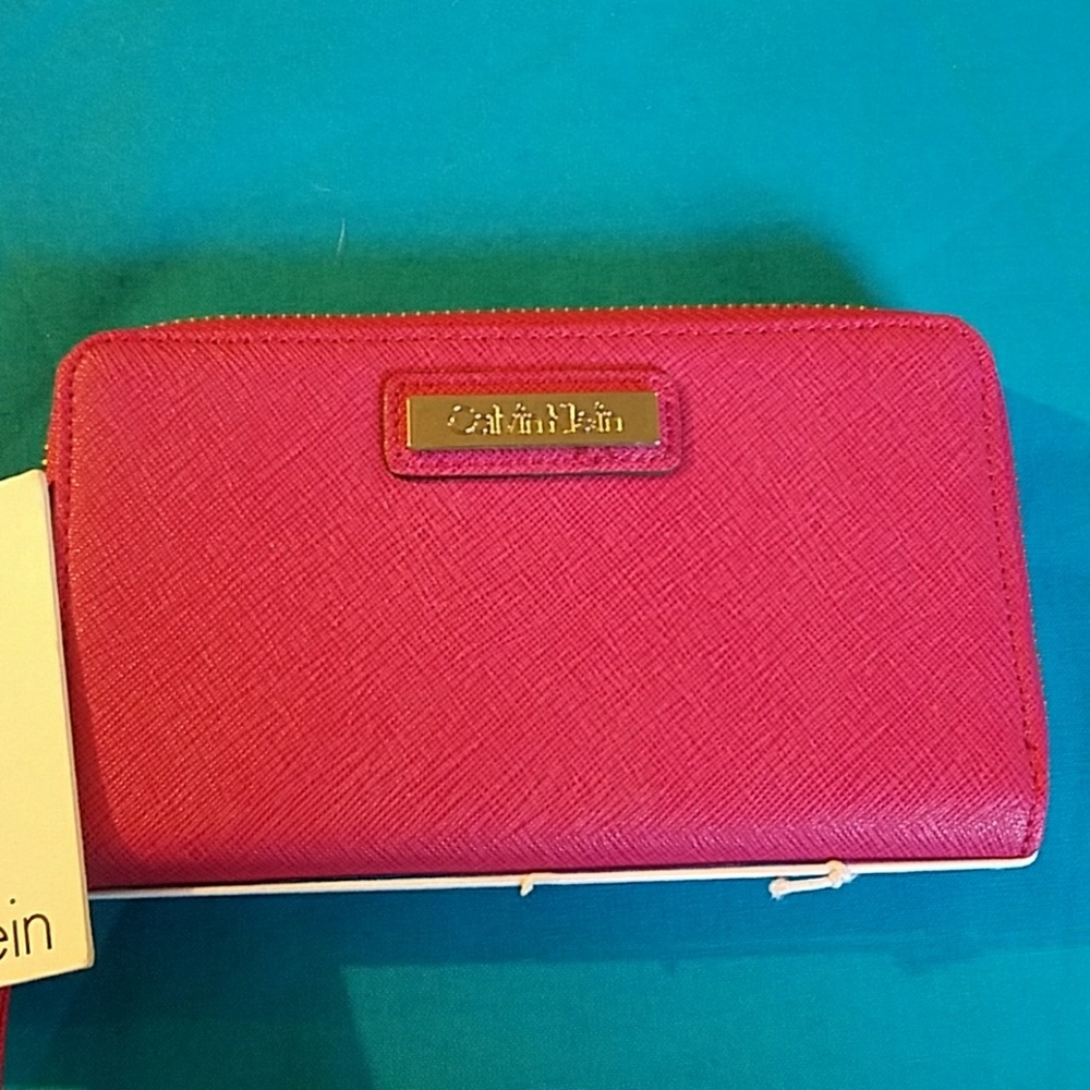 Calvin Klein phone wallet
