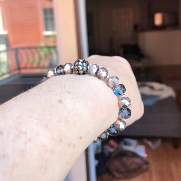 Silver Beaded stretch Bracelet - Picture 6 of 9