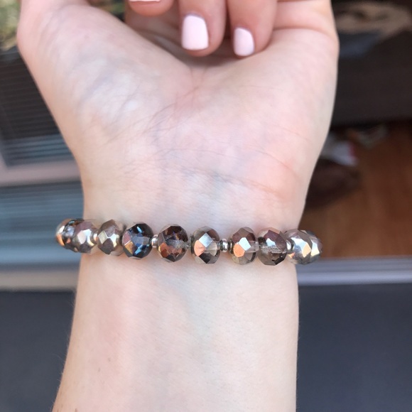 Silver Beaded stretch Bracelet - Picture 9 of 9