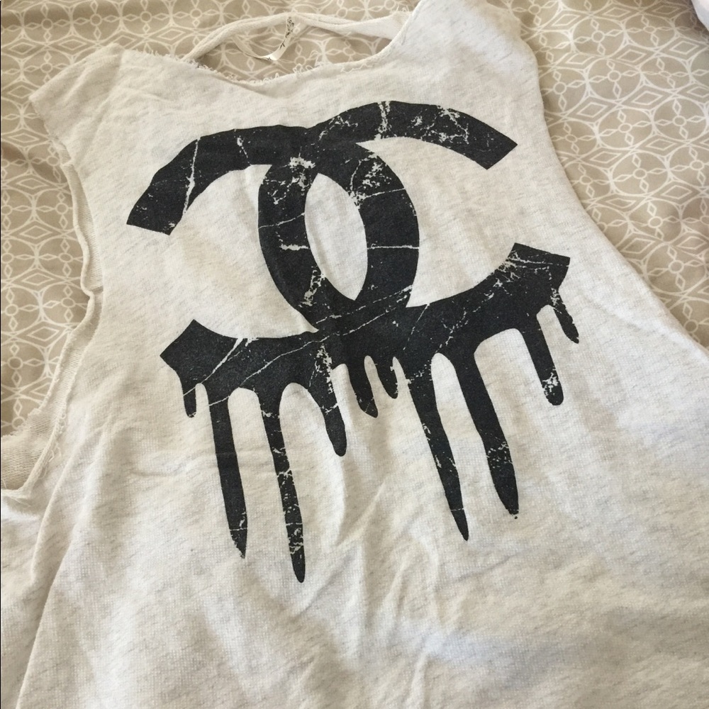 Designer drip design tank - small