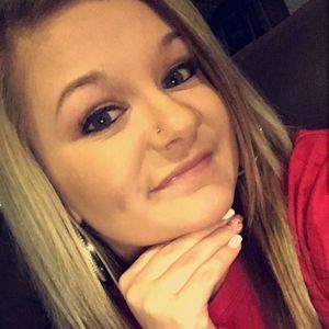 Meet your Posher, Carly