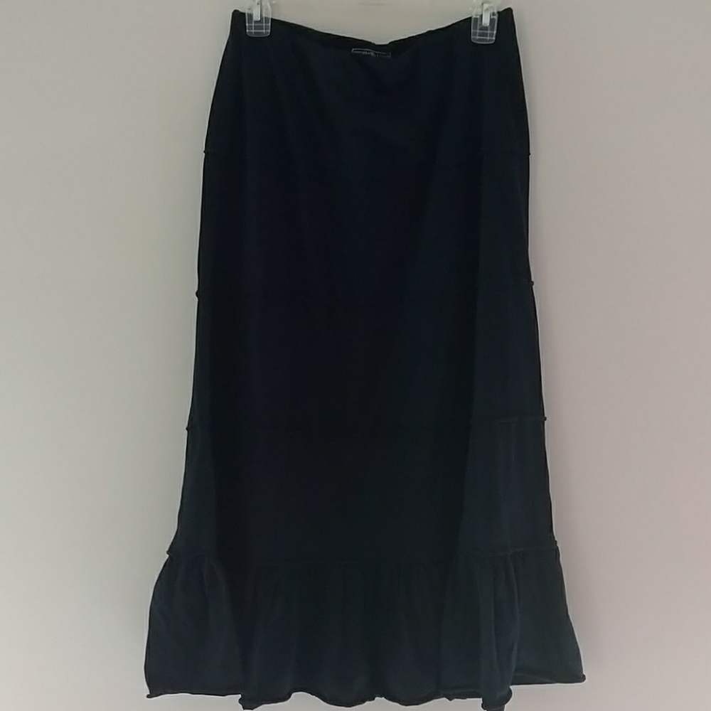 🚫SOLD🚫American Living 100% Cotton Navy Skirt