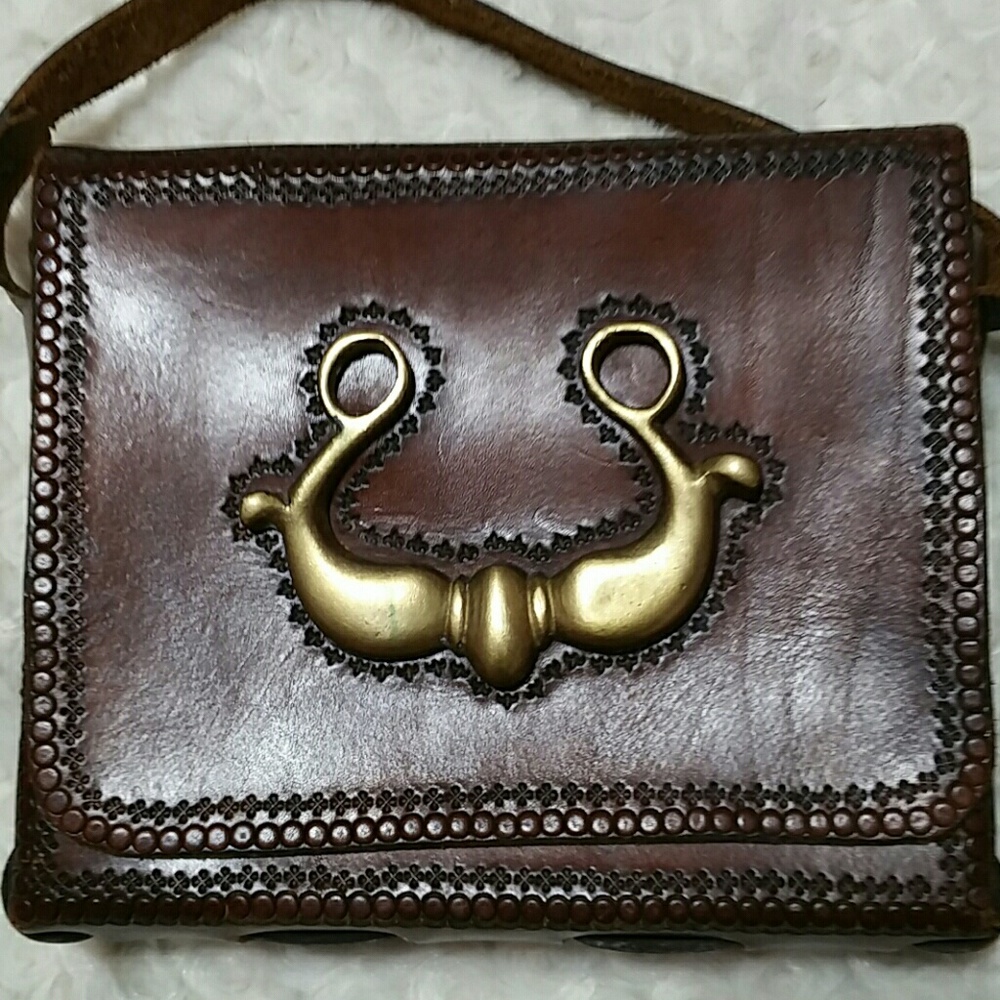 Vintage OOAK Hand Tooled Leather Saddle Bag - Picture 2 of 8