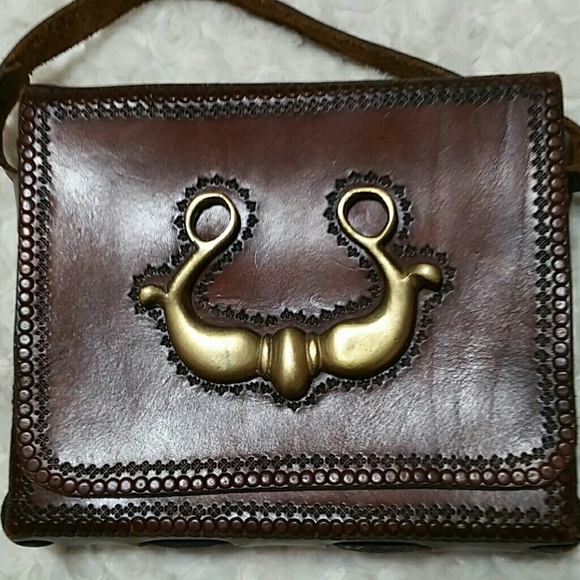 Vintage OOAK Hand Tooled Leather Saddle Bag - Picture 2 of 8