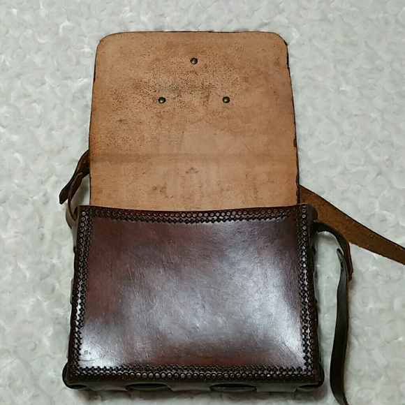 Vintage OOAK Hand Tooled Leather Saddle Bag - Picture 3 of 8