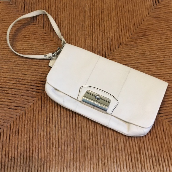 White leather Coach wristlet purse - Picture 1 of 4
