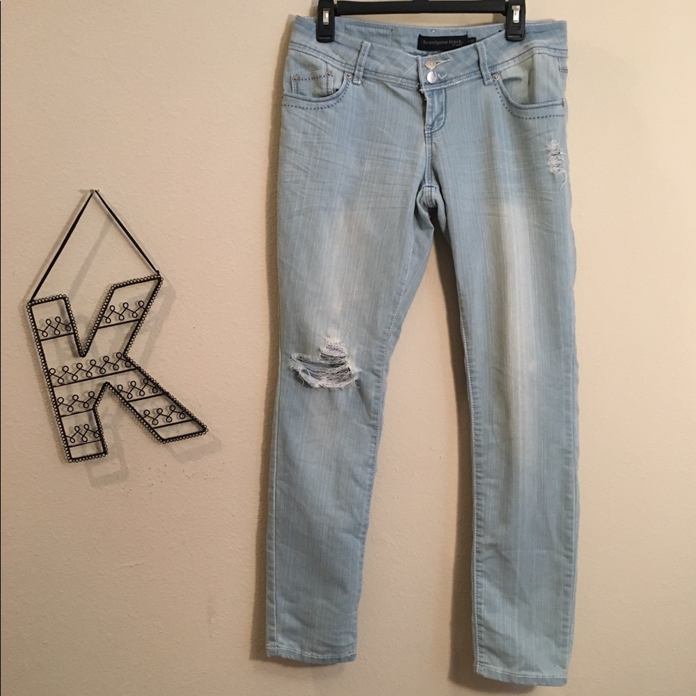 Ripped jeans