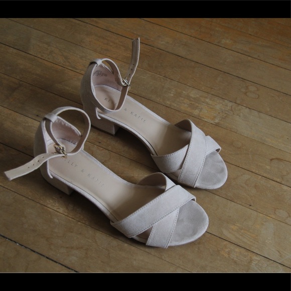 kelly and katie white sandals