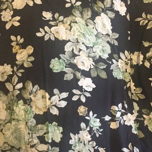 FLASH SALE! 1 Day Only. Maxi black floral skirt.