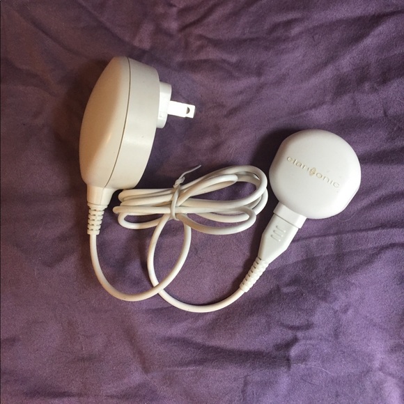 Lavender Clarisonic Mia System - Picture 4 of 6