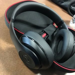 Beats studio wireless
