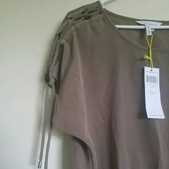 BCBGeneration NWT Dress in Driftwood - Size Large - Picture 3 of 4