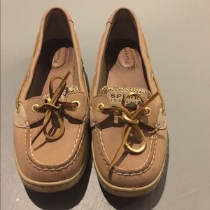 Sperrys size 7