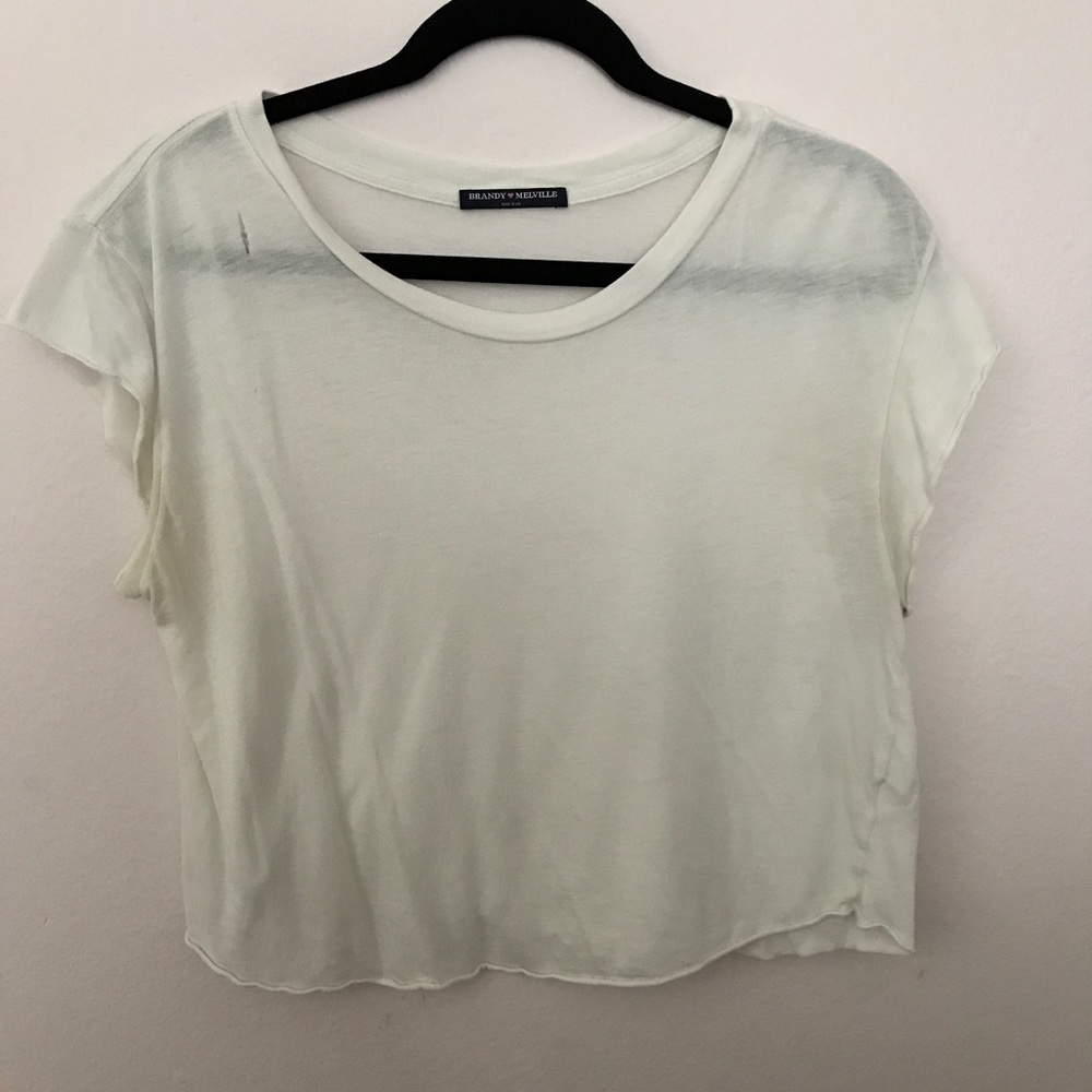 Brandy Melville t-shirt