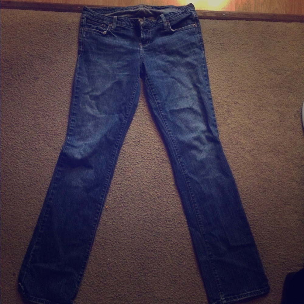 Straight Leg American Eagle dark wash jeans