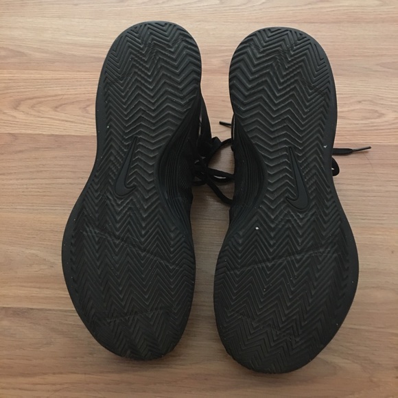 🚫🚫🚫SOLD🚫🚫🚫Nike Hyperfuse basketball shoes - Picture 4 of 4