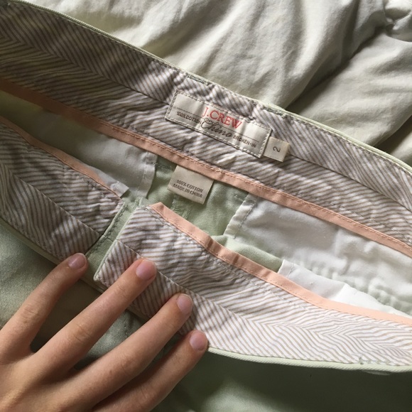 Shorts - Picture 3 of 3