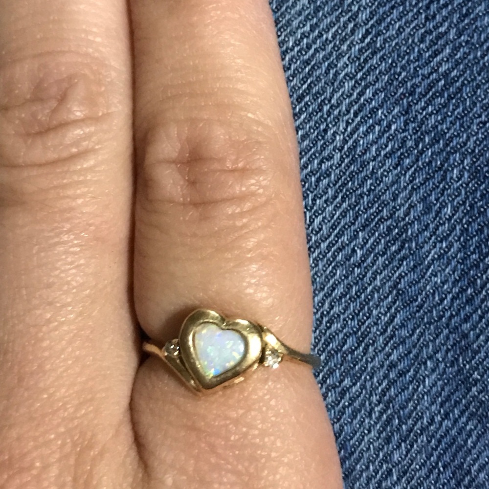 Opal heart ring