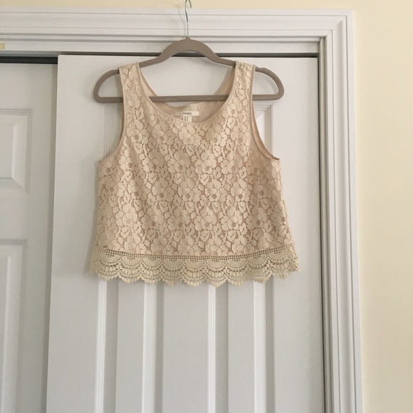 Forever 21 Tops - Lace Tank Top